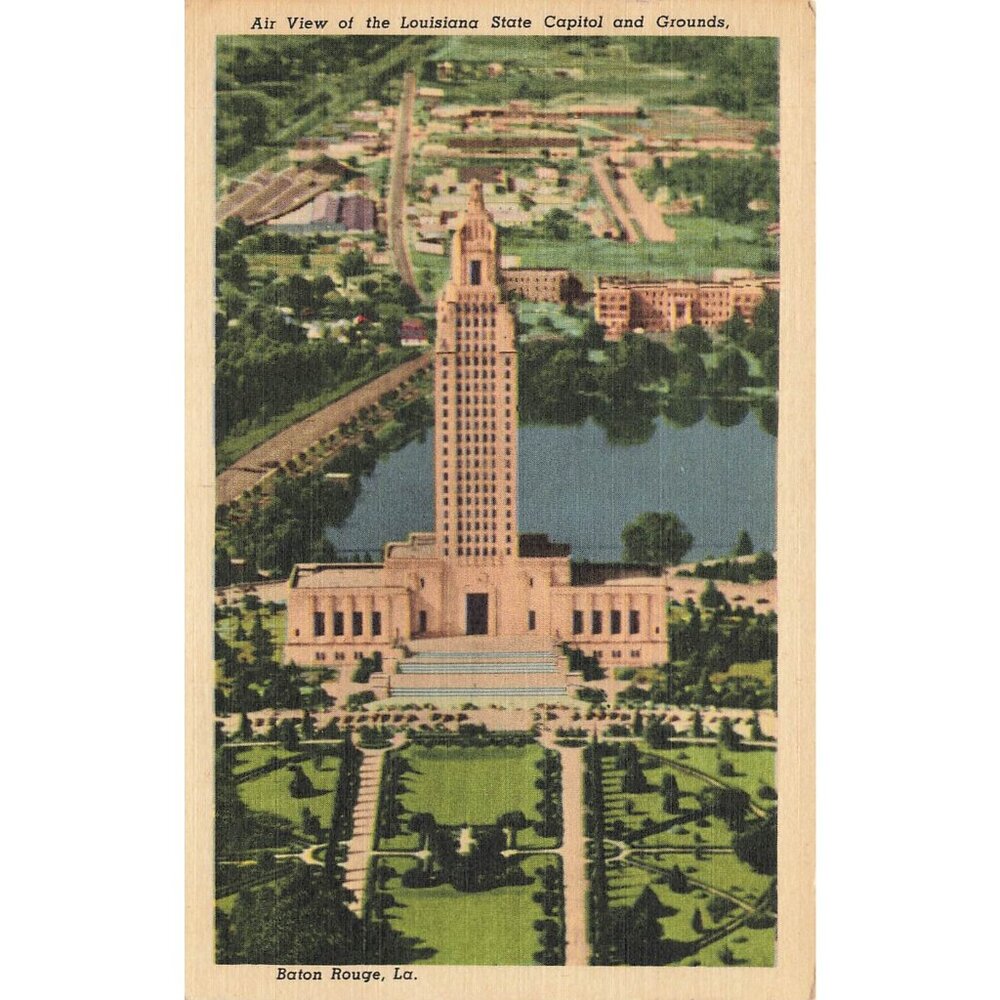 Postcard Air View of the Louisiana State Capitol and Grounds Vintage Linen Unpos